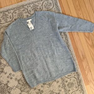 New H&M Light Blue V-Neck Sweater